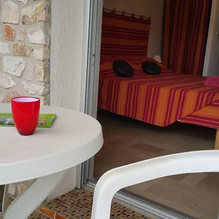 D'hotes Et Al Pati Panzió 4*