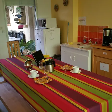 D'hotes Et Al Pati Panzió